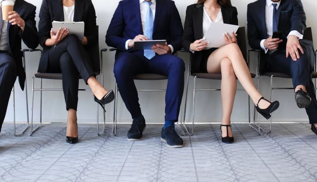 Las empresas mejoran las expectativas de empleo hacia fin de año: nuevos sectores con más oportunidades