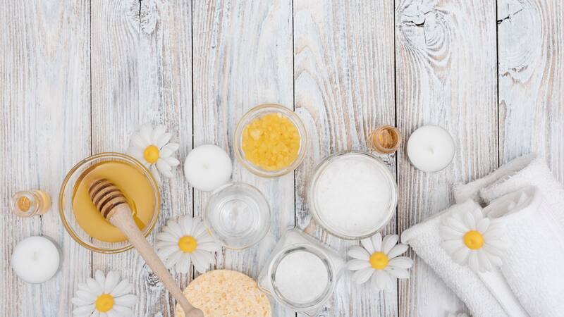 Descubrí cómo conectar con tus emociones y potenciar tus intenciones con este ritual especial durante la Luna Llena en Cáncer.