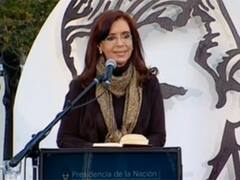 Para Mujica, Argentina tiene papeleras "del año del ñaupa"