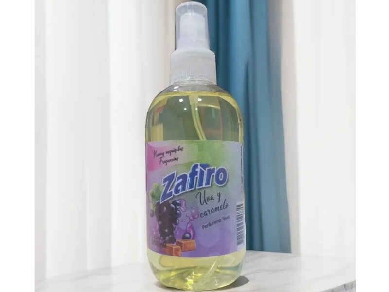 Zafiro producto de limpieza.