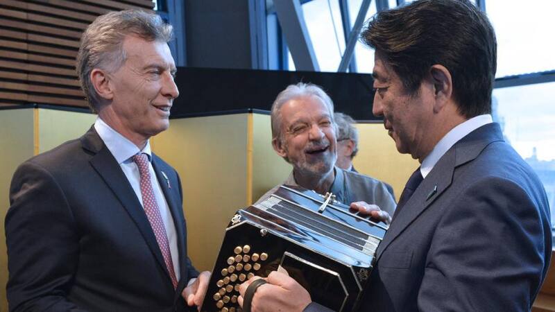 MAcri y Abe durante el encuentro conjunto en el CCK