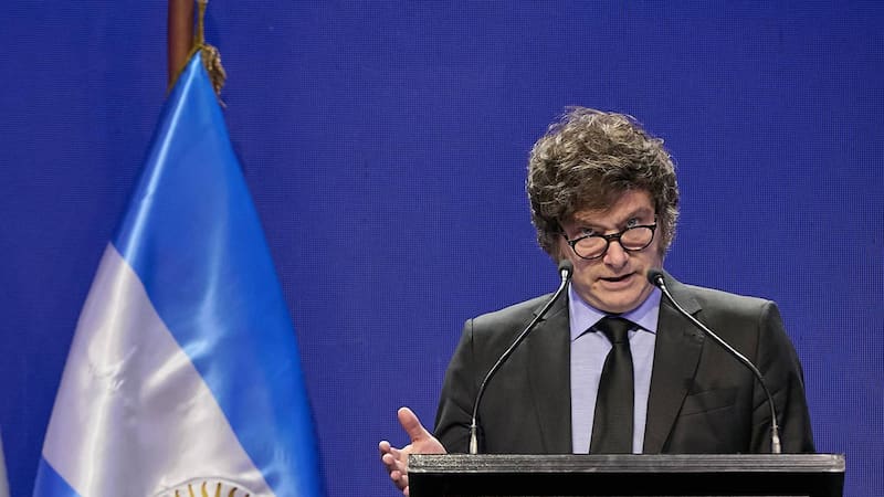 La institución que compartieron el conductor y el presidente realizó una innovadora obra.