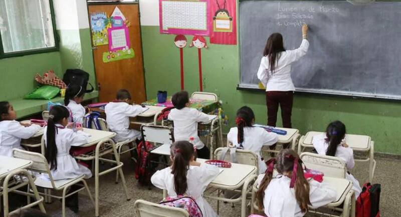 Algunos planteles educativos afiliados a la SEP realizarán actividades para conmemorar el Día de la Independencia