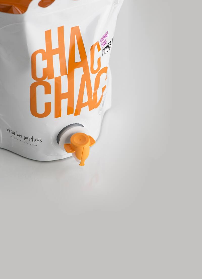 El sistema para servir es similar al de un bag in box