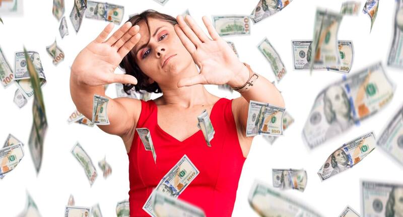 Nuevas oportunidades financieras podrían surgir, dándole a Tauro la posibilidad de mejorar su estabilidad económica mediante ideas innovadoras (Fuente: Freepik)