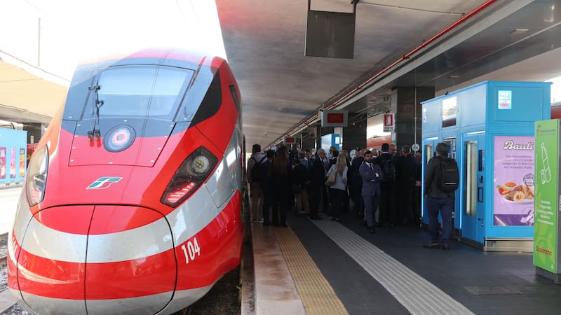 El tren bala llega al país: conectará las ciudades más importantes del continente y tiene una velocidad de 300 km/h.