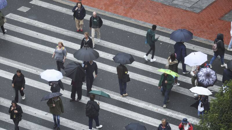 Alerta por fuertes lluvias y rachas de viento que afectarán a varias provincias, ¿cuáles son las zonas de riesgo?