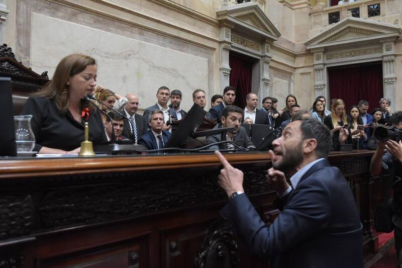 Cecilia Moreau deberá tender puentes con Juntos por el Cambio para reabrir la Cámara.