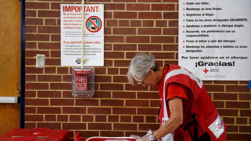 Cruz Roja busca 162 trabajadores para distintos puestos: contrato indefinido e incorporación inmediata. (Foto: Bloomberg).