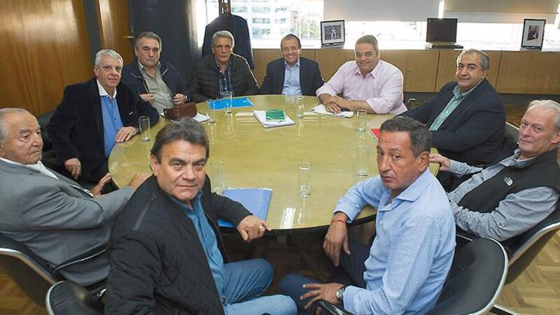 Triaca y Quintana, reunidos en octubre con la conducción de la central obrera