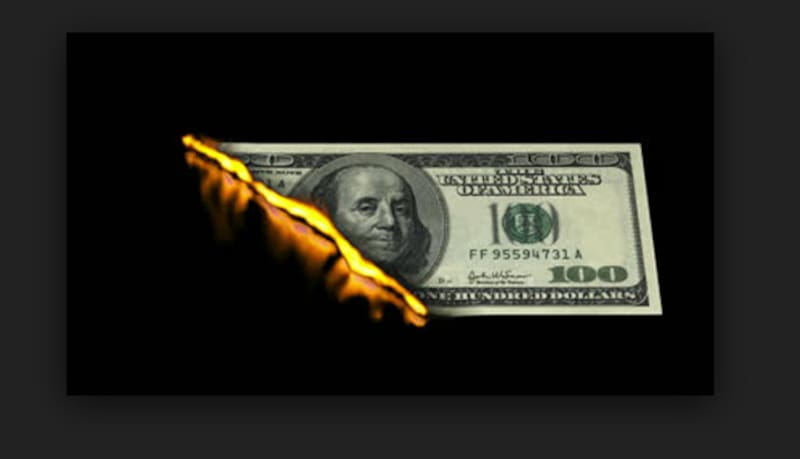 Los dólares en mal estado son sacados de circulación por la Fed.