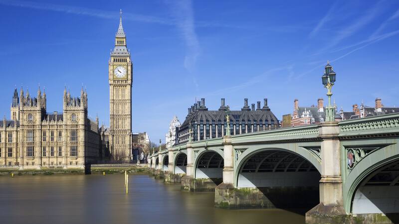 Viajes El Corte Inglés ofrece un paquete para viajar a Londres.