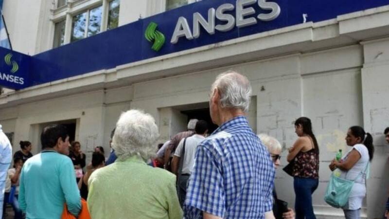 <div class="migrated-promo-image__description"><div class="migrated-promo-image__author">ANSES</div></div>