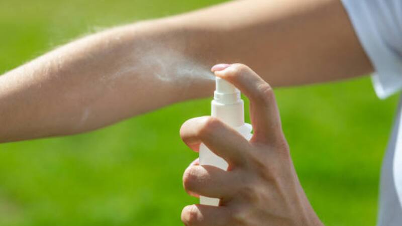 Duplican producción de repelentes pero en las góndolas no se consiguen, porqué