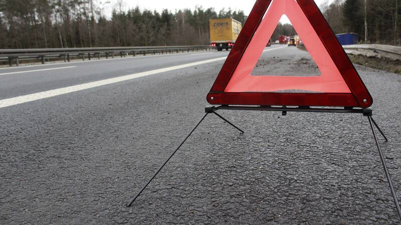 Atención conductores | La DGT advierte por una de las mayores estafas del último tiempo: pueden sacarte todo tu dinero