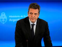 Recompra de deuda: la oposición denuncia una operación "sospechosa" y quiere citar a Massa