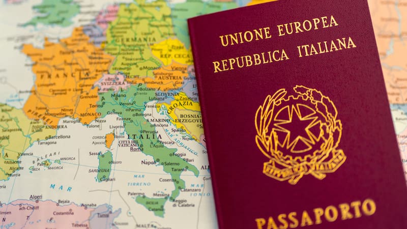 Quienes cuenten con el pasaporte italiano podrán acceder a beneficios como estudiar en Europa fácilmente.