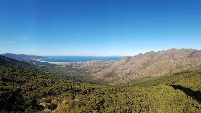 Desde la cima de esta montaña se pueden apreciar los mejores paisajes de la zona.