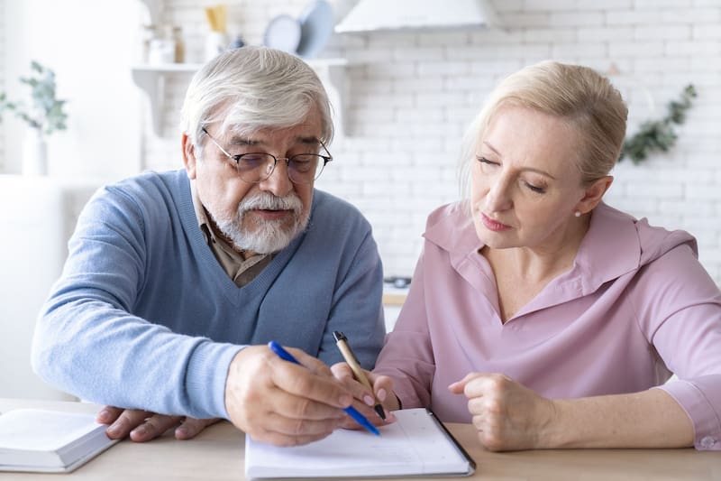 El SAT lanzó un importante aviso para los titulares de la Pensión Bienestar: conoce de qué se trata. Fuente: Shutterstock.