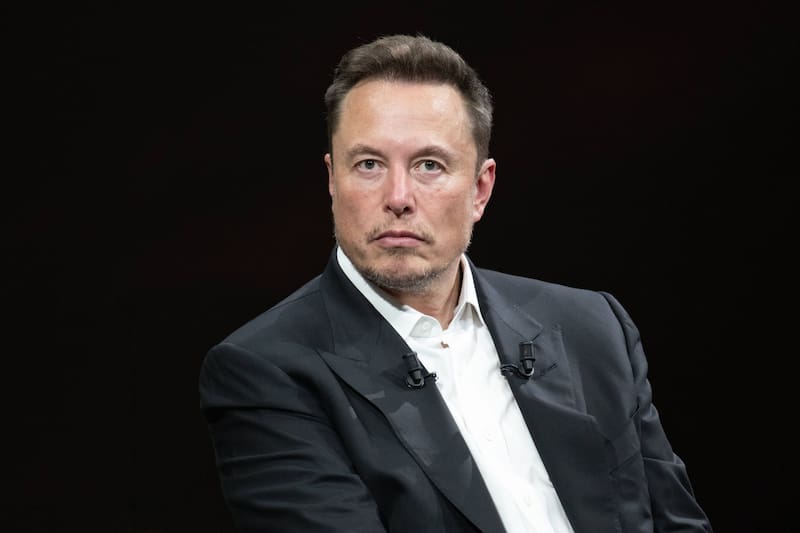 Elon Musk alertó a la humanidad por el avance de la IA, la venta de autos eléctricos y el desarrollo cripto