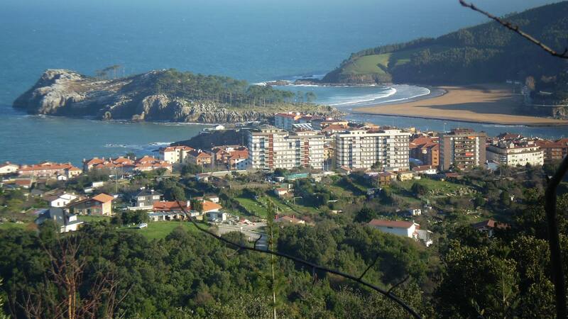 Esta hermosa localidad costera atrae a los viajeros que buscan la tranquilidad durante una escapada de fin de semana.