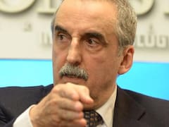 Alberto cargó contra Moreno y recordó cuando entraba “con guantes de box a una asamblea