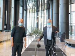 IRSA negocia las últimas oficinas de Della Paolera 200, su edificio de u$s 110 millones