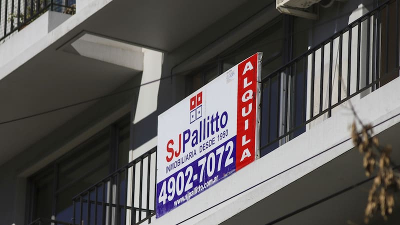 El 60% de la oferta de inmuebles en alquiler en CABA está en dólares