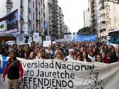 Una de las centrales universitarias aceptó la propuesta salarial: qué pasa con el resto