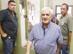 Caló: “Voy a votar a un peronista, pero a un hombre, no a una mujer