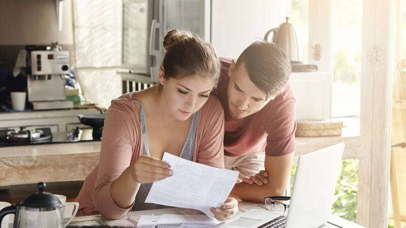 El método japonés para ahorrar mucho dinero y vivir más tranquilo que practican los famosos.