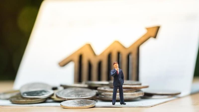 La gran banca se resiste a pagar por el ahorro, pero ofrece alternativas.