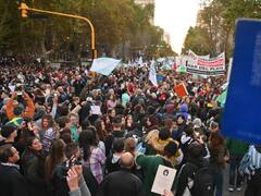 Adoctrinamiento, corrupción y auditorías en las universidades: sorprendentes resultados de un sondeo