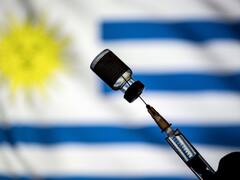 Verano en Uruguay: turistas pueden anotarse para la vacuna 5 días después de llegar