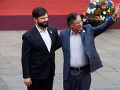 Gustavo Petro se reúne con Gabriel Boric, Pedro Sánchez, Lula y Yamandú Orsi para iniciar cumbre en defensa de la democracia