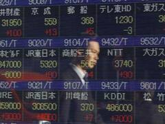 Caen acciones de automotrices niponas por posible alza arancelaria en EE.UU.