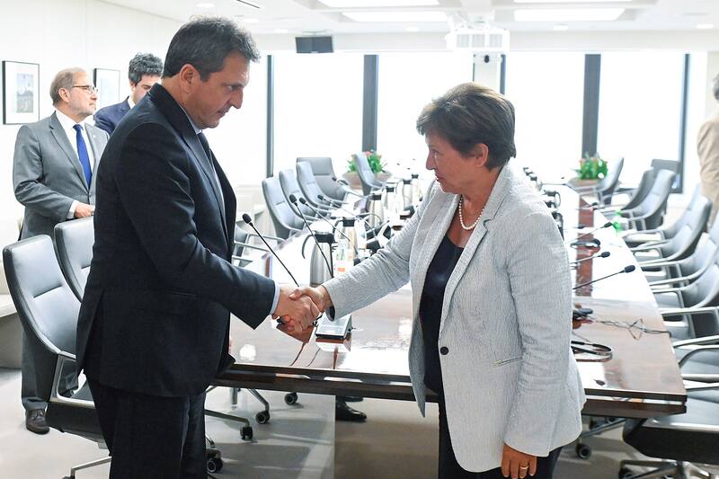 Sergio Massa y Kristalina Georgieva, durante la última visita del ministro a Washington.