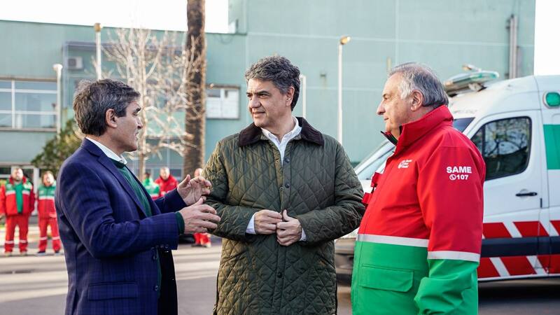 El precandidato a jefe de Gobierno Jorge Macri junto a Fernán Quirós. (Foto: prensa).
