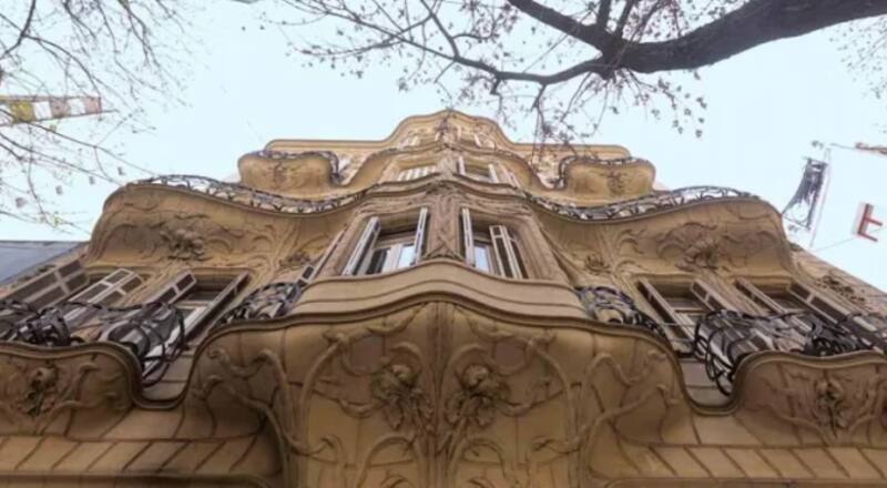 La Casa o Palacio de los Lirios