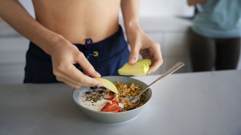 El aminoácido esencial para mejorar el rendimiento físico y mental: ¿en qué alimentos aparece?