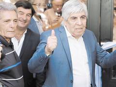 Moyano dio su bendición a la fórmula Fernández-Fernández