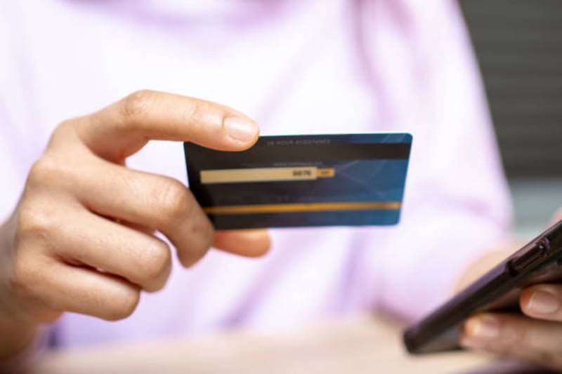 Varias ciudades españolas ya han detectado intentos de fraude con este método en cajeros públicos. (Foto: archivo)