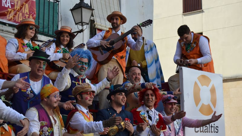 El Carnaval es una fiesta para divertirse, pero es importante seguir ciertas reglas para evitar sanciones legales.