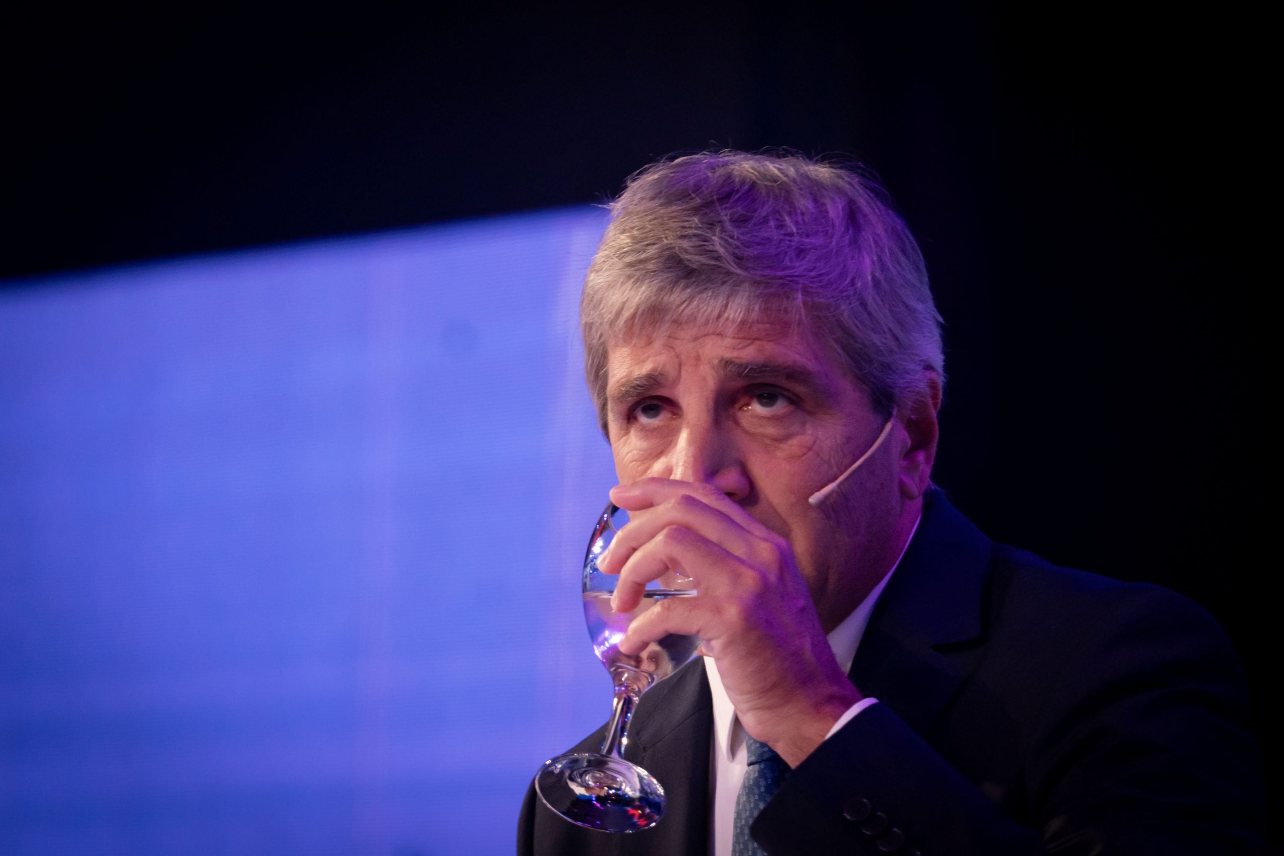 El Gobierno busca retomar la agenda post Adorni: los récords de Caputo y los rojos pendientes