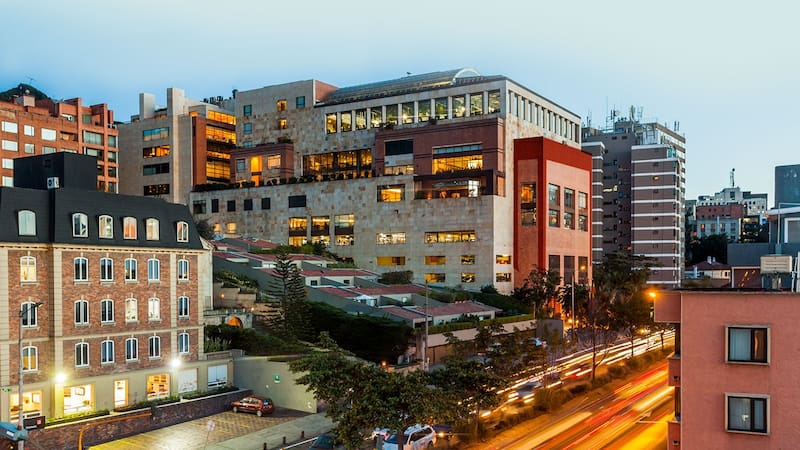 MinTrabajo visitó al Club el Nogal: recibieron una denuncia de despidos masivos.