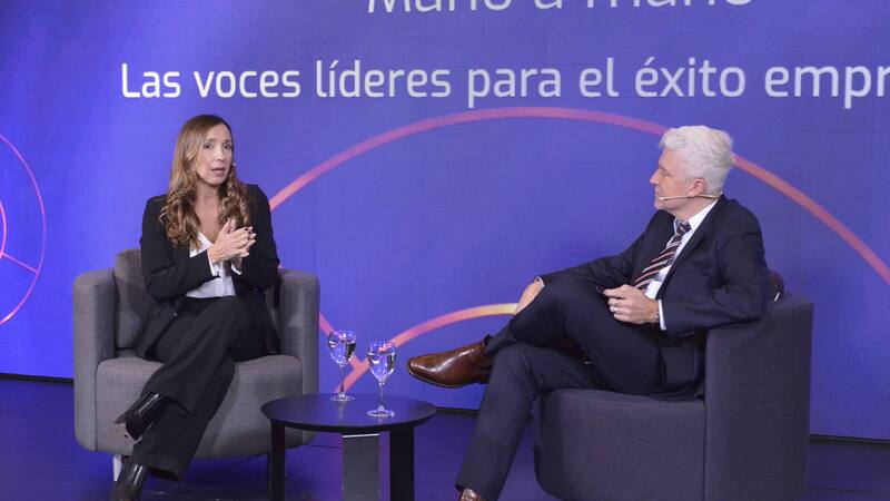 Ana Vainman, directora ejecutiva de Afarte, con Horacio Riggi
