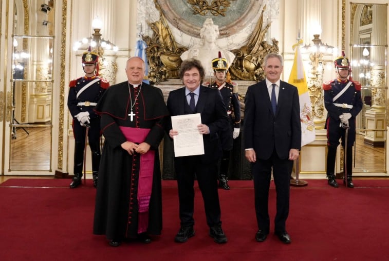 Avanza la visita del papa León XIV a la Argentina: Milei recibió las cartas credenciales del nuncio
