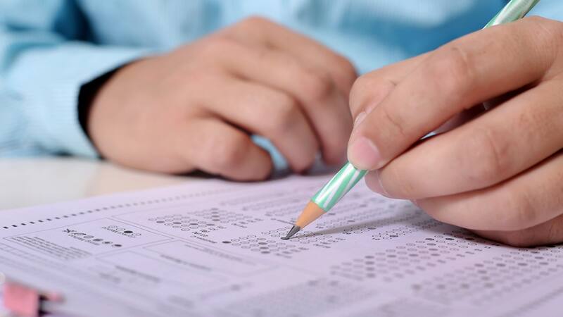 El acceso a estas clases fortalece la confianza de los migrantes en su capacidad para aprobar el examen de ciudadanía. Foto: Pixabay