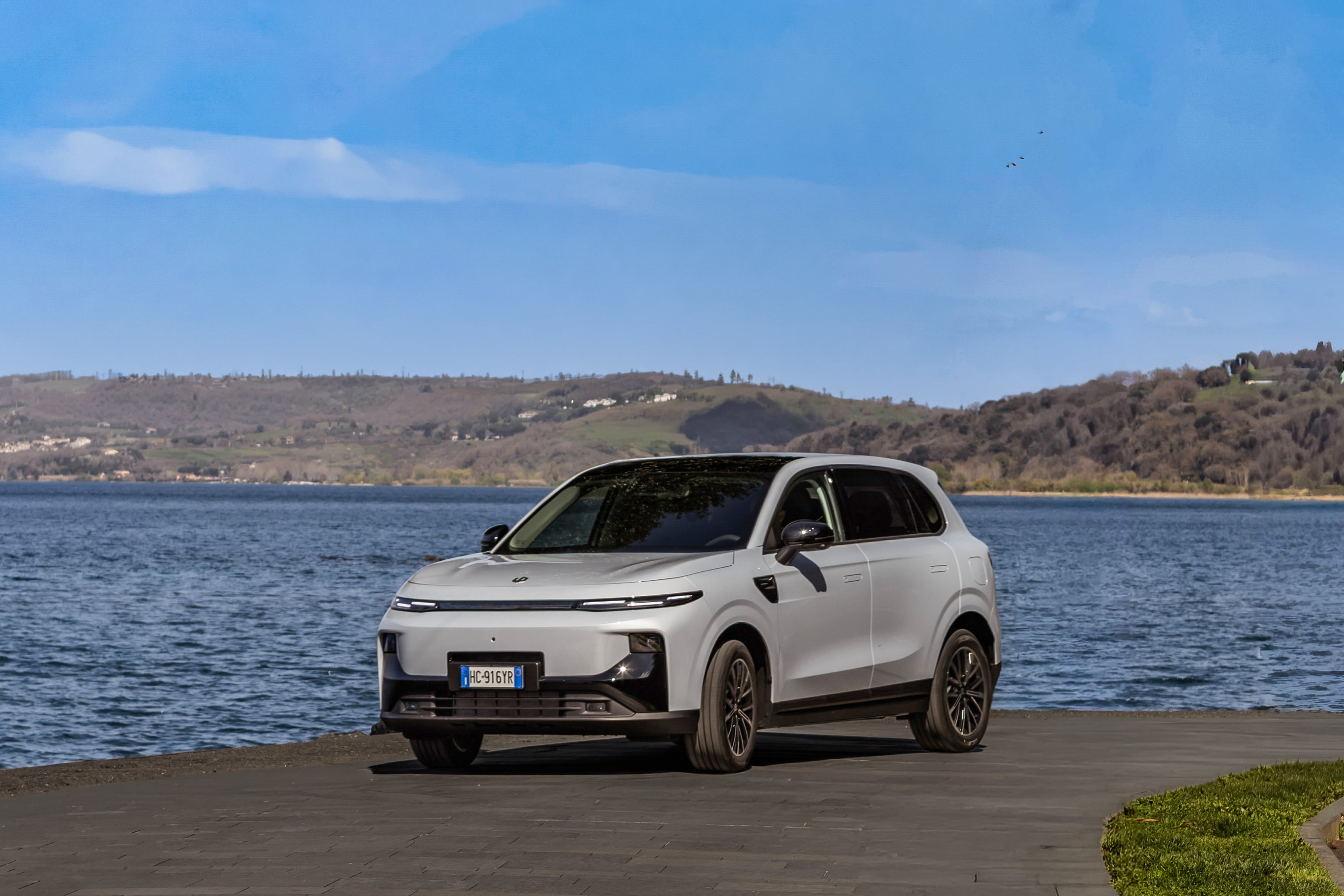 Aceleran los autos chinos: Stellantis inicia preventa de Leapmotor y Antelo lanzará tres marcas nuevas