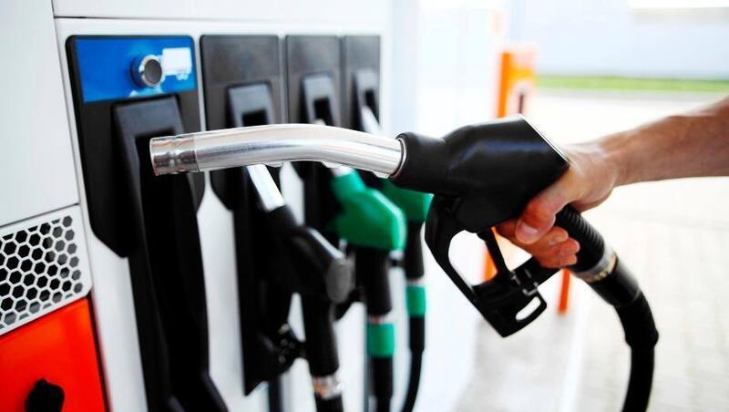 Cuáles pueden ser las multas por recargar mal combustible. (Foto: archivo).